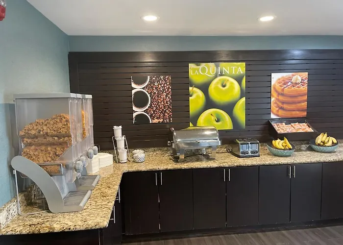 Hotel La Quinta By Wyndham O'fallon, Il - St. Louis 2*