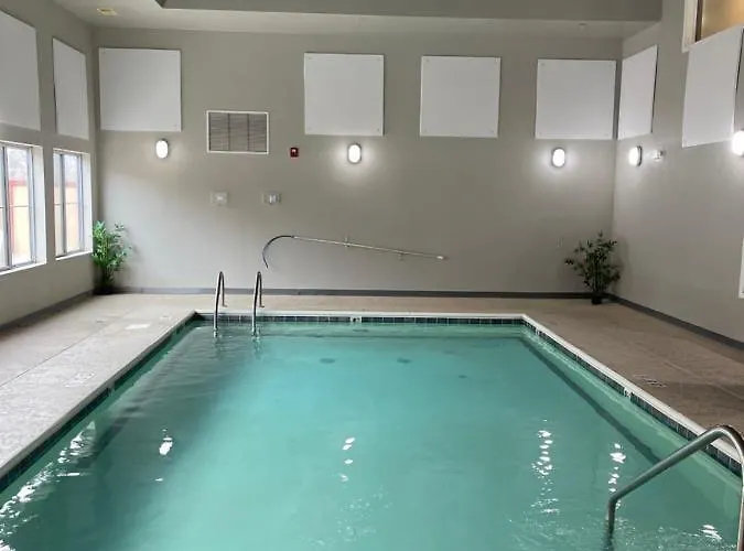 La Quinta By Wyndham O'fallon, Il - St. Louis Hotel