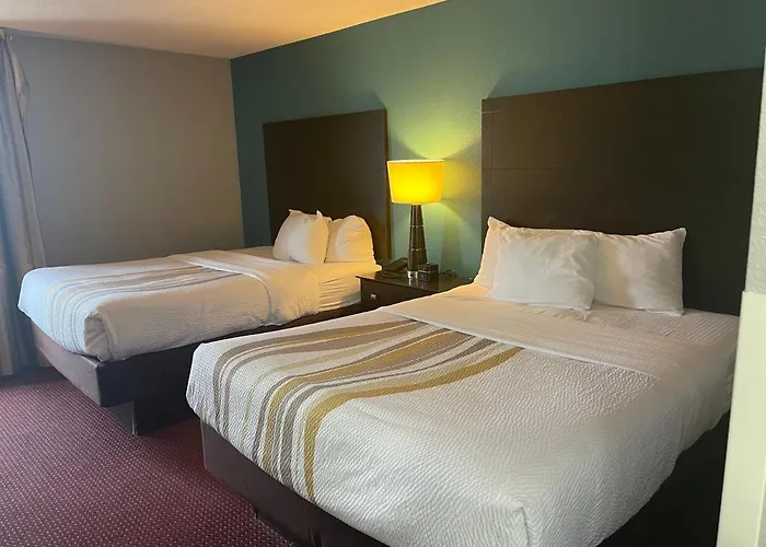 La Quinta By Wyndham O'fallon, Il - St. Louis O'Fallon