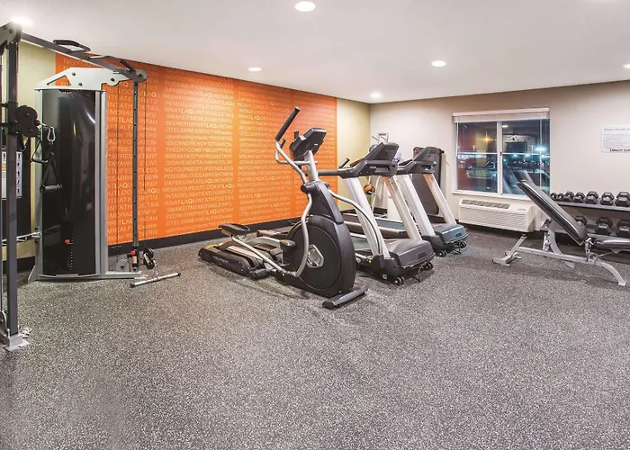 La Quinta By Wyndham O'fallon, Il - St. Louis O'Fallon