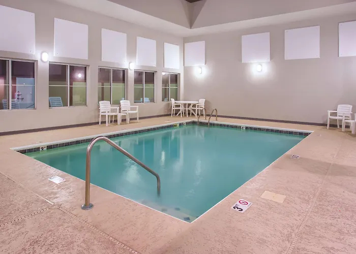 La Quinta By Wyndham O'fallon, Il - St. Louis Hotel