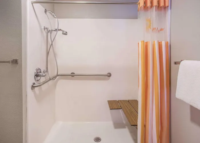 La Quinta By Wyndham O'fallon, Il - St. Louis Hotel O'Fallon